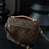 Louis Vuitton Classic Monogram Messenger/Handheld/Shoulder Bag (Microchip Version)