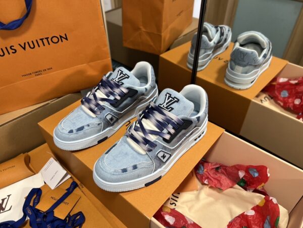 sy_no_37886ACC149AB055BAE775186D69ED92_0 Louis Vuitton Men's Navy Blue Denim LV Trainer Sneakers