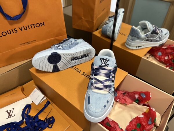 sy_no_37886ACC149AB055BAE775186D69ED92_1 Louis Vuitton Men's Navy Blue Denim LV Trainer Sneakers