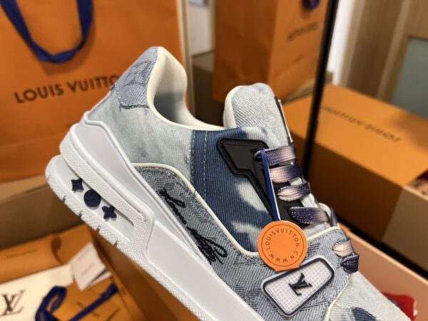 sy_no_37886ACC149AB055BAE775186D69ED92_6 Louis Vuitton Men's Navy Blue Denim LV Trainer Sneakers