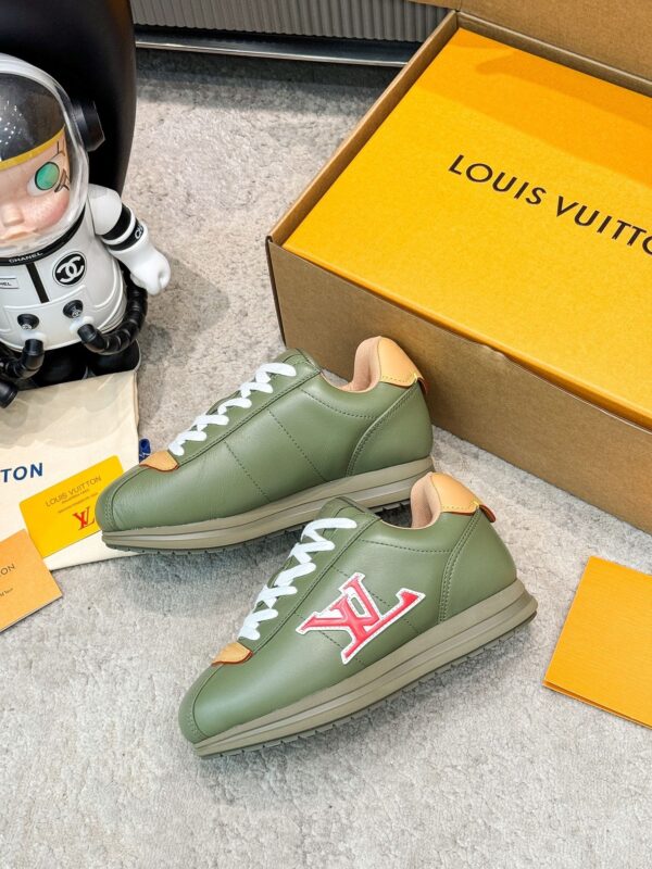 sy_no_37F7DADC540F48CF818C73147EBC39A6_1 Louis Vuitton Olive Green Leather Retro Runner Sneakers