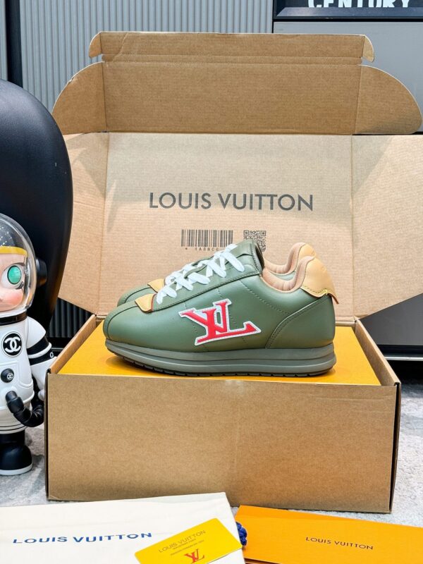 sy_no_37F7DADC540F48CF818C73147EBC39A6_6 Louis Vuitton Olive Green Leather Retro Runner Sneakers