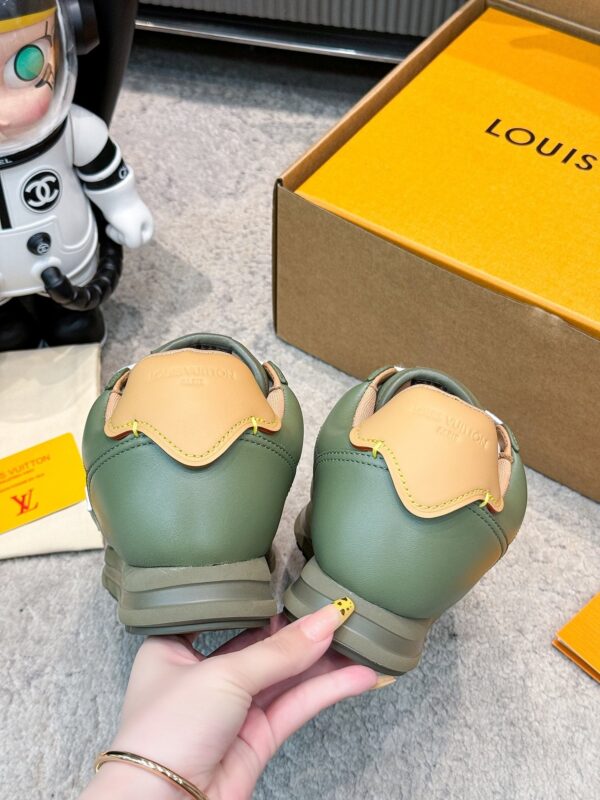 sy_no_37F7DADC540F48CF818C73147EBC39A6_8 Louis Vuitton Olive Green Leather Retro Runner Sneakers