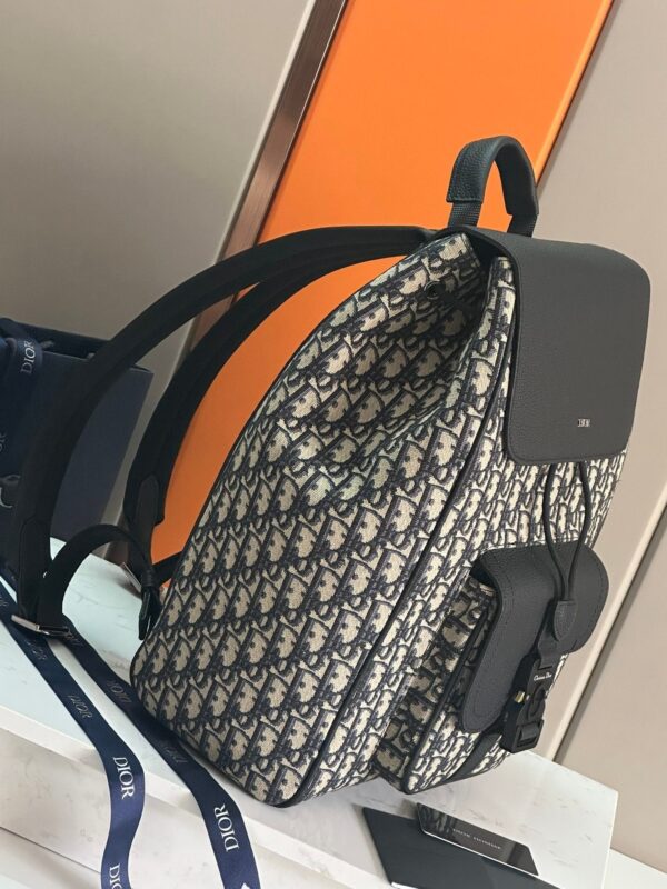 sy_no_3940D566F7B584C428FD6C49C42988E7_1 DIOR Men's Backpack – Oblique Jacquard and Black Grained Calfskin Flap Backpack