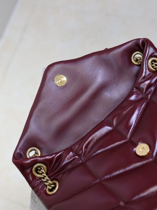 sy_no_3A429A7220EC45BD0E8CD3D01AE4A7EF_6 Loulou 29cm Quilted Waxed Leather Chain Bag – Burgundy