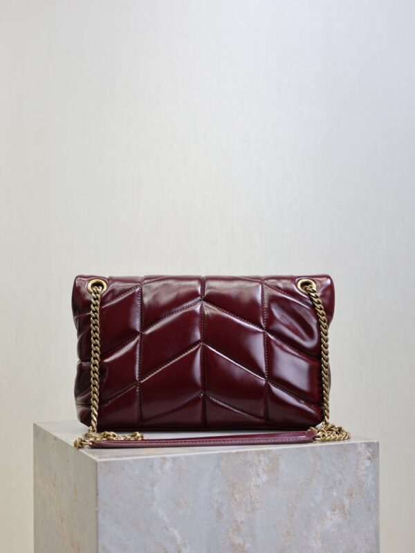 sy_no_3A429A7220EC45BD0E8CD3D01AE4A7EF_8 Loulou 29cm Quilted Waxed Leather Chain Bag – Burgundy