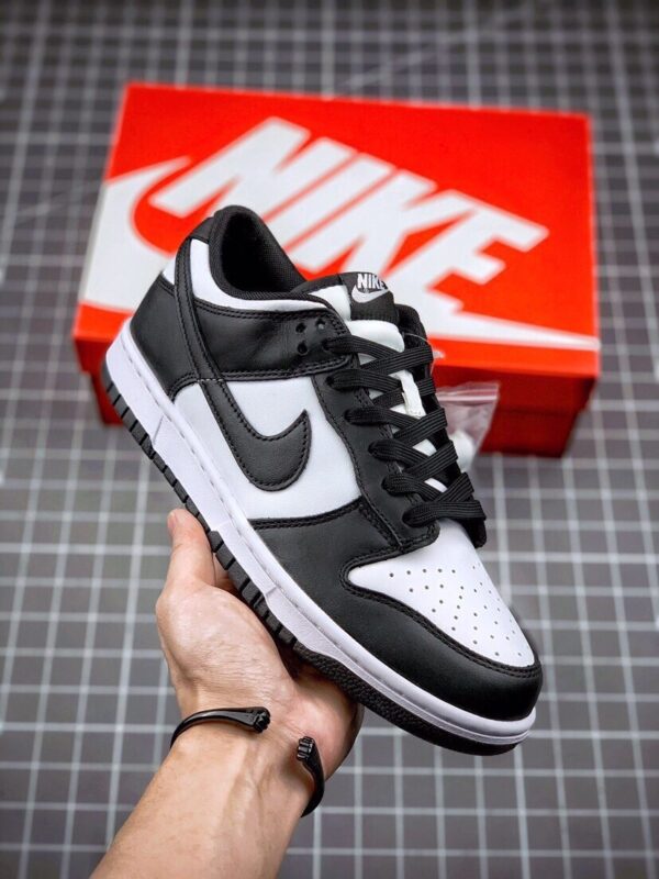 Nike Dunk Low “White / Black” – Panda