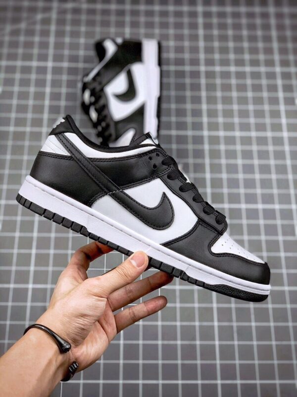Nike Dunk Low “White / Black” – Panda