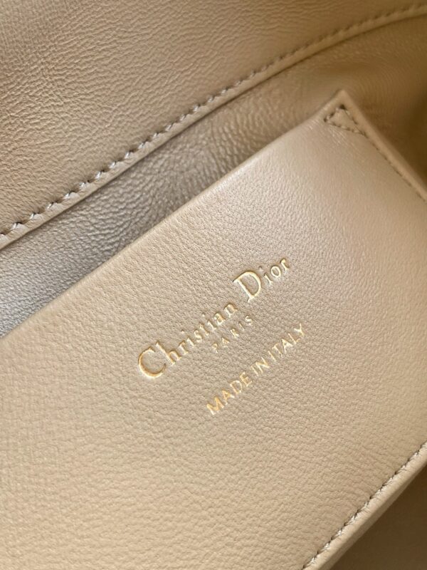 sy_no_3B685DC5125B118557D98DBBD168F4F5_8 Dior Women's Toujours Oversized Cannage Calfskin Shoulder Bag