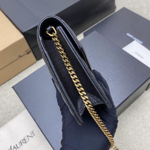 sy_no_3B6AF8DF82E63FCDCC29CB1DE1BBD7C4_2 YSL Becky Quilted Chain Bag – Black & Gold
