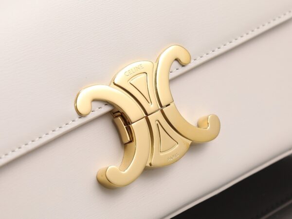 sy_no_3C46DD9E28EEDE0EE88FB78743D94E38_4 Triomphe Shoulder Bag
