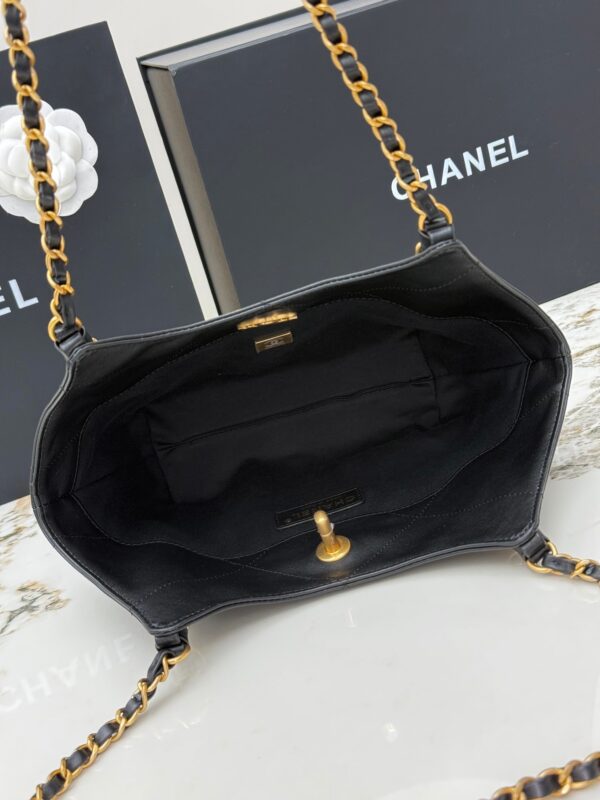 sy_no_3DB509B098F32E2854E29822ADC74D5B_6 Chanel 26C Mini Tote Bag – Quilted Calfskin Leather with Gold Hardware