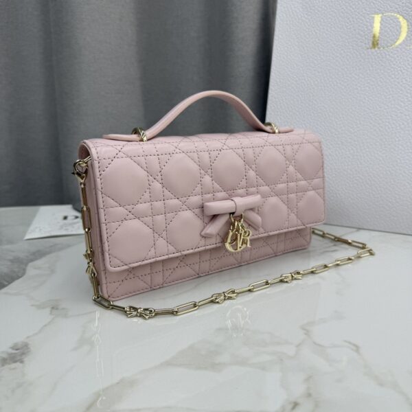 sy_no_3DCD31951D02AA8A49BD13DEA31EE404_1 My Dior Mini Pearl Chain Bag – Soft Pink Bow