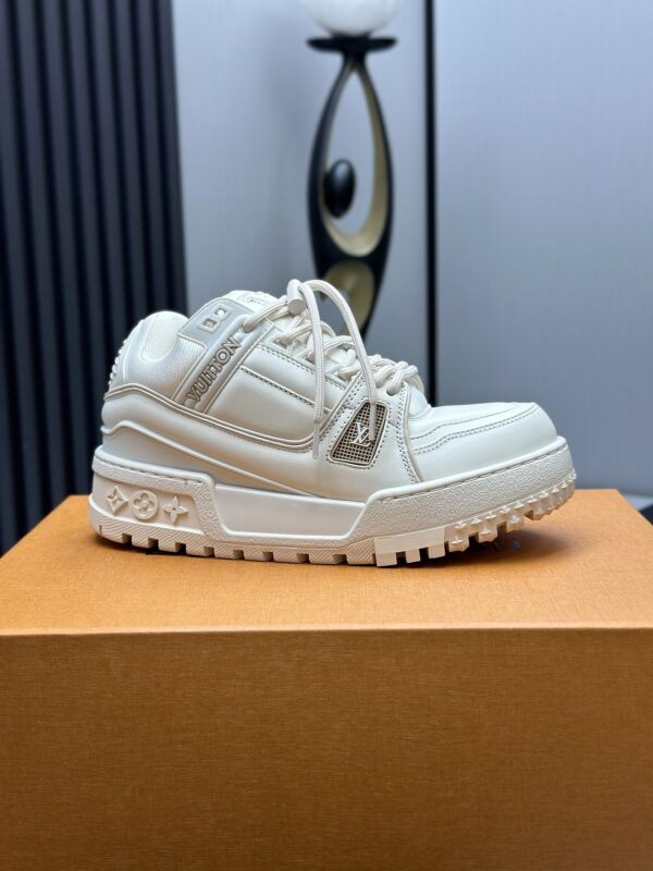 Louis Vuitton LV Trainer Maxi Triple White Chunky Sneakers