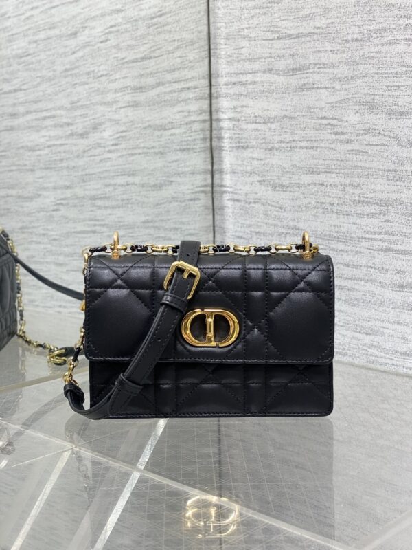 sy_no_400614C395759D368EEDFE8D213B9CD2_0 Dior Women's Black Mini Shoulder/Crossbody Bag with Oversized Cannage Pattern and Twist-Lock CD Clasp