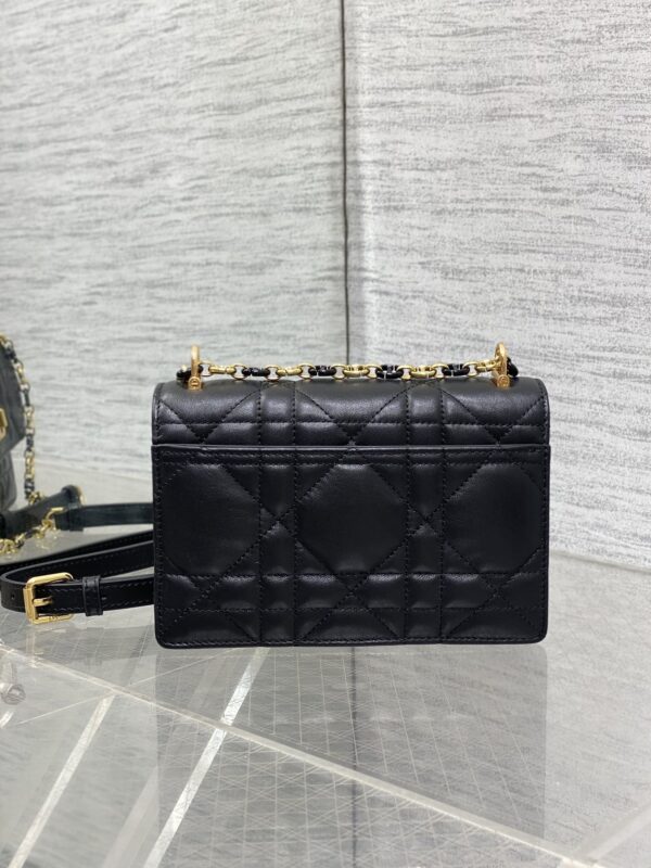 sy_no_400614C395759D368EEDFE8D213B9CD2_3 Dior Women's Black Mini Shoulder/Crossbody Bag with Oversized Cannage Pattern and Twist-Lock CD Clasp