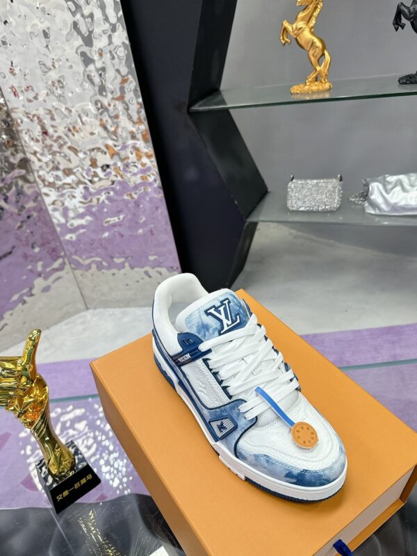 sy_no_402814CBC92AB4292BD5E1CB95C1D741_5 Louis Vuitton LV Trainer Washed Blue Denim & White Leather Retro Sneakers