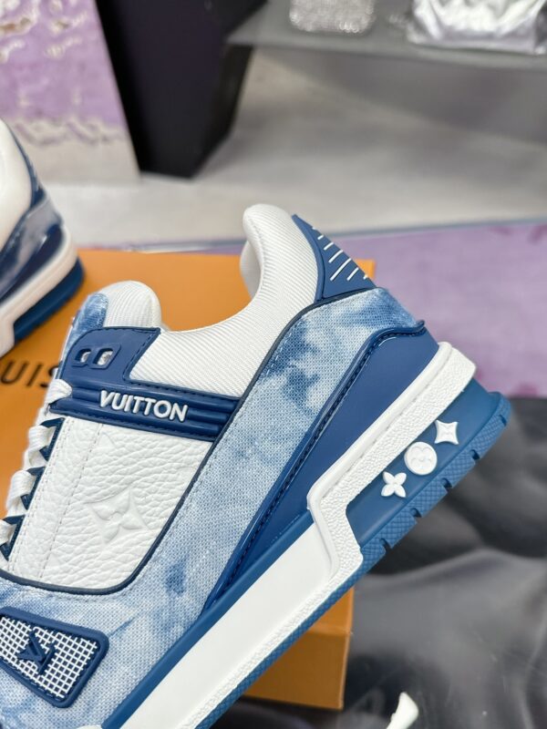 sy_no_402814CBC92AB4292BD5E1CB95C1D741_7 Louis Vuitton LV Trainer Washed Blue Denim & White Leather Retro Sneakers