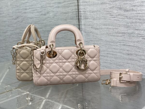 sy_no_4028DE3A40B29D61ACC8C32227EEBB32_0 Dior New D-Joy Horizontal Mini Lady Dior Quilted Chain Bag (Crossbody/Shoulder)