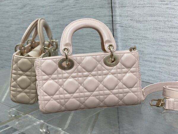 sy_no_4028DE3A40B29D61ACC8C32227EEBB32_4 Dior New D-Joy Horizontal Mini Lady Dior Quilted Chain Bag (Crossbody/Shoulder)