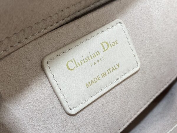 sy_no_4028DE3A40B29D61ACC8C32227EEBB32_8 Dior New D-Joy Horizontal Mini Lady Dior Quilted Chain Bag (Crossbody/Shoulder)