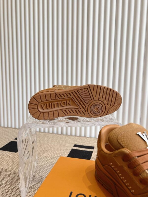 sy_no_40ADEDD88825A5E85A0387811C55479E_8 Louis Vuitton LV Trainer Tan Brown Leather Retro Sneakers