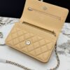 sy_no_40D4823A61D7D5D1E9BBE17C2F14C097_5 Yellow Quilted Textured Calfskin WOC Chain Wallet
