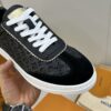 sy_no_40D5B49168FC0390CA611C00AFEA2466_6 Black & Light Grey Embossed Suede Derby Sneakers