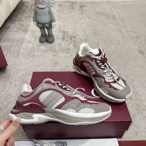 sy_no_43518FD671A4AD207A0A76CABA033507_0 Gucci Tech/Retro Runner Sneaker in Burgundy & Grey – Burgundy / Grey