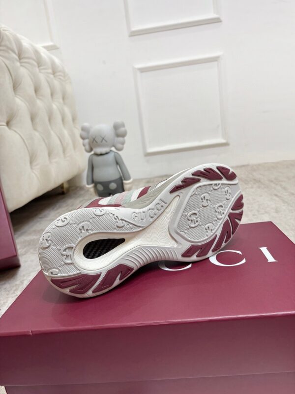 sy_no_43518FD671A4AD207A0A76CABA033507_8 Gucci Tech/Retro Runner Sneaker in Burgundy & Grey – Burgundy / Grey