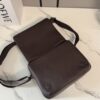 sy_no_43DFDA6EA88B4415AD86CCCAD37CE058_5 LOEWE Pebble Messenger Bag Medium – Soft Grained Calfskin