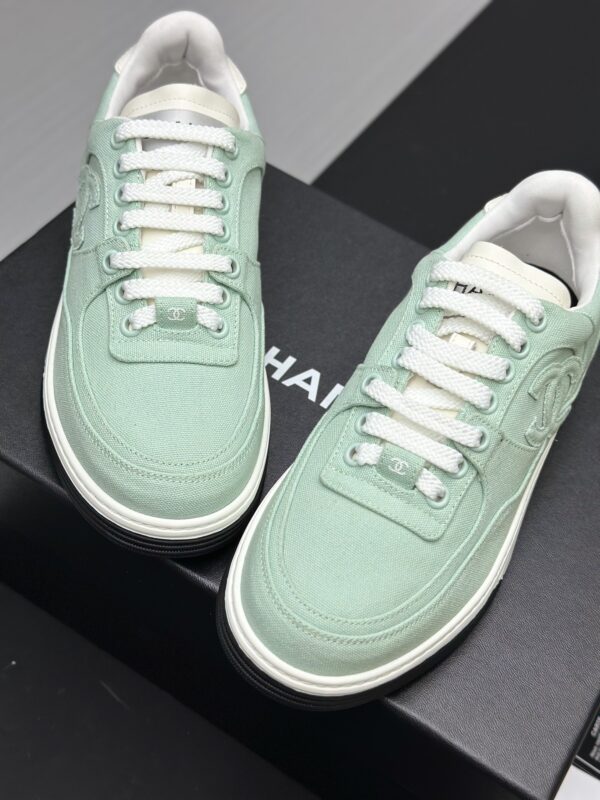 sy_no_4449A7B6A6E969B2FD0F499BEA9ACF3A_4 Mint Green Canvas Embroidered Low-Top Sneakers