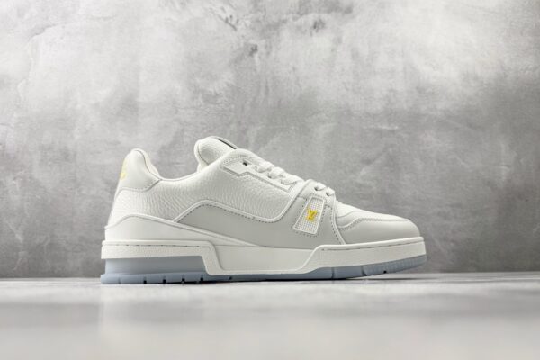 sy_no_446B88987F90505CC1E87EABD32AF0D3_1 Louis Vuitton LV Trainer White Leather Floral Embroidery Sneakers