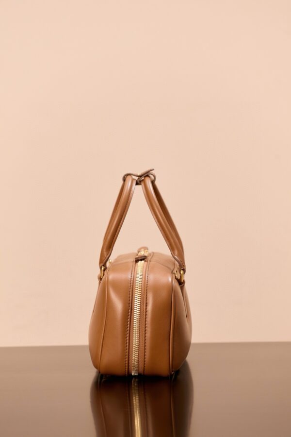 sy_no_44F4AAFCDB2E68AADD012EEC1E63B597_1 MIUMIU Arcadie Medium Leather Bag in Cognac Color