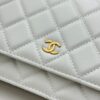 sy_no_4545C1976395A5CE0B632B344EEEE112_4 White Quilted Textured Calfskin WOC Chain Wallet