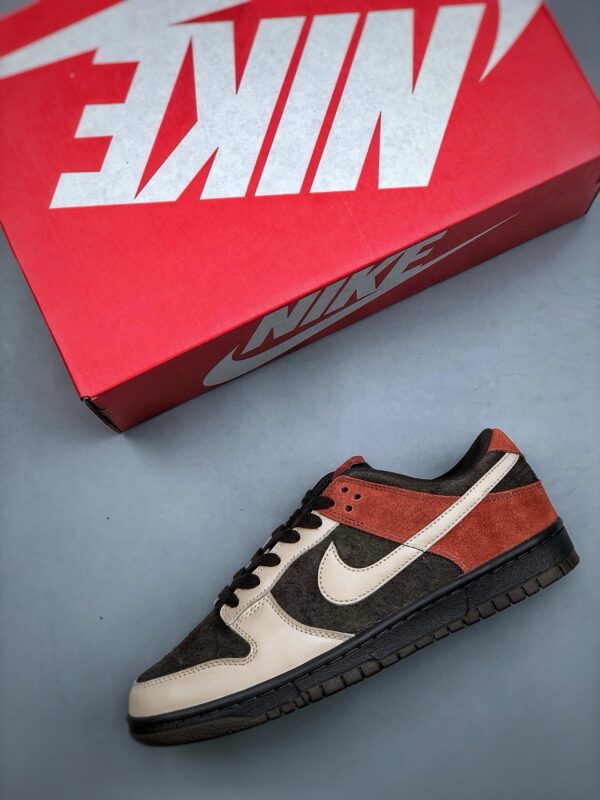 sy_no_45557130484048599DEC7DD5DB98530F_2 Nike Dunk Low “Red Panda”