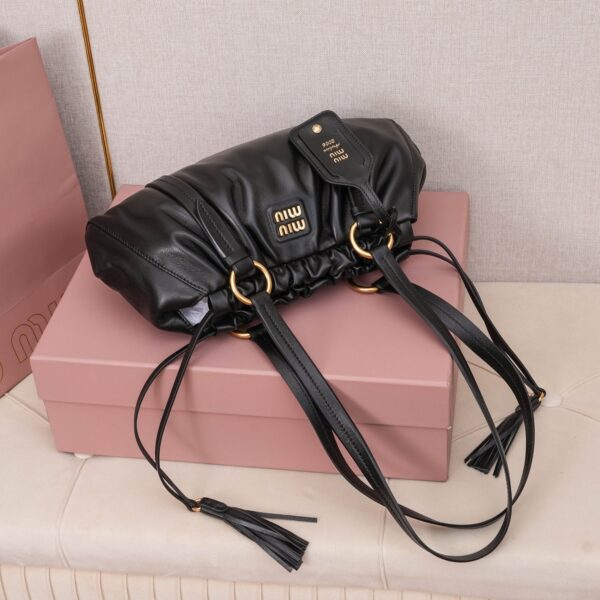 sy_no_45B0FE24C56E0F1B08A2FB3D842061DB_3 Black Archive-Inspired Drawstring Ruched Shoulder / Underarm Bag