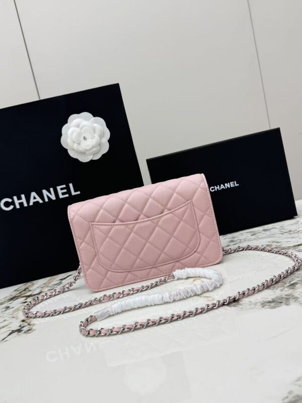 sy_no_463B7AF8FA9301EB621FF862EEC003C3_2 Pink Quilted Textured Calfskin WOC Chain Wallet