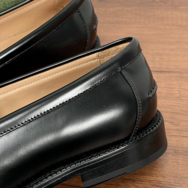 Gucci Leather Loafer with Geometric G Buckle in Black