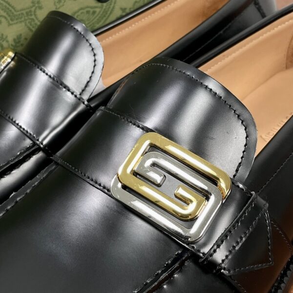 Gucci Leather Loafer with Geometric G Buckle in Black