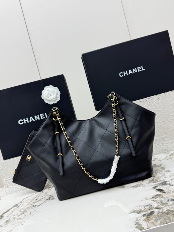 sy_no_490E4F60865F549BD15318A2992C841E_2 Chanel 25S Large Tote Bag – Quilted Calfskin Leather with Gold Hardware