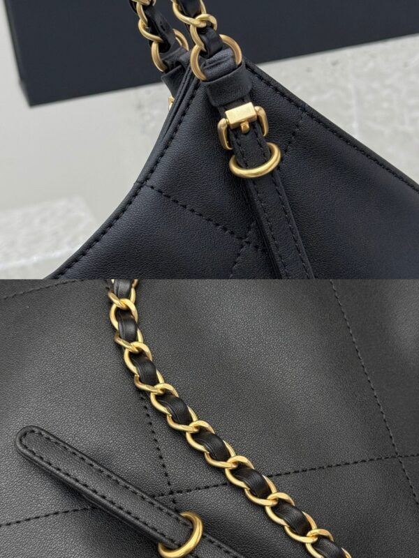 sy_no_490E4F60865F549BD15318A2992C841E_8 Chanel 25S Large Tote Bag – Quilted Calfskin Leather with Gold Hardware