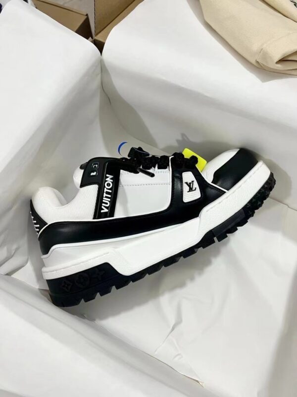 Louis Vuitton LV Trainer Maxi Black & White Chunky Retro Sneakers