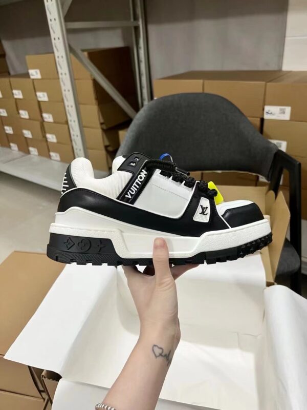 Louis Vuitton LV Trainer Maxi Black & White Chunky Retro Sneakers
