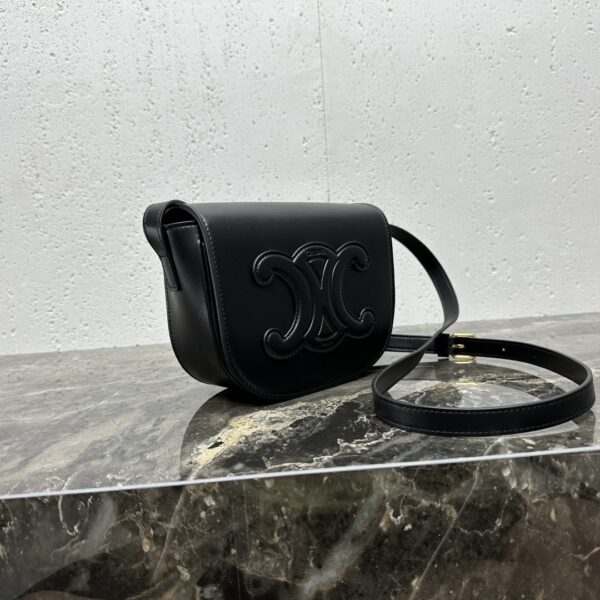 Folco Cuir Triomphe Smooth Calfskin Leather Handbag