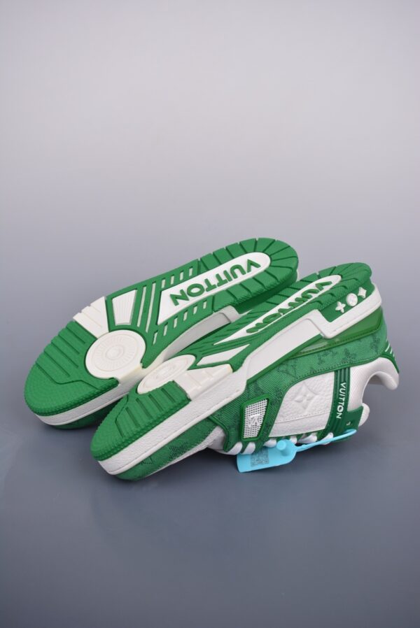 Green Low-Top Trainer Sneakers
