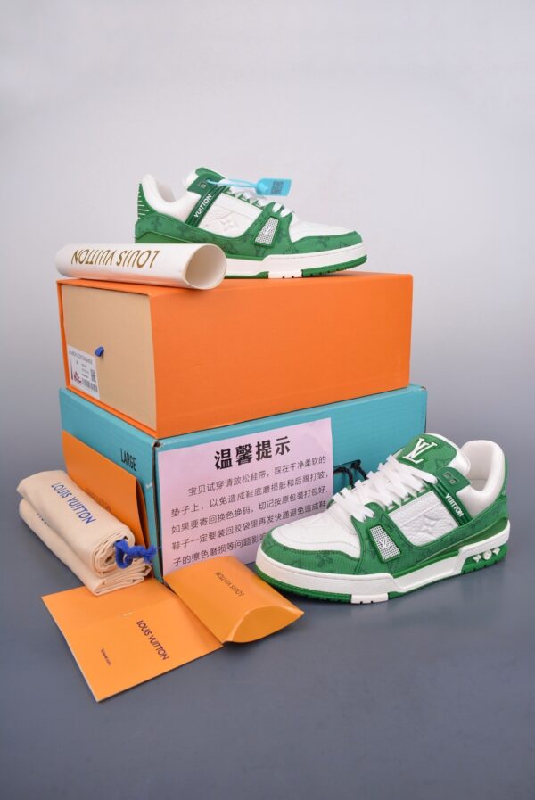 Green Low-Top Trainer Sneakers