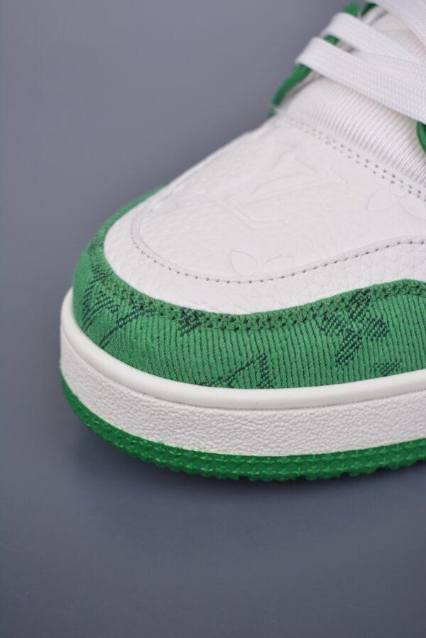 Green Low-Top Trainer Sneakers