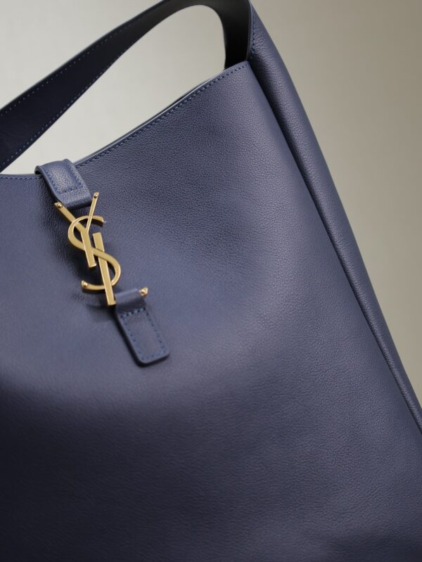 sy_no_4A5C7774E493D4BE77525DF6C7B2A95A_3 YSL Le 5 À 7 Large Hobo Bag – Blue