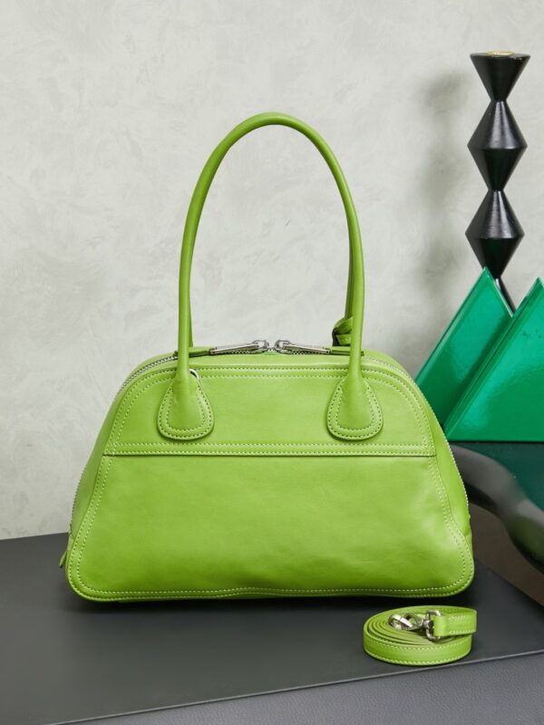 Miu Miu Vivant Medium Lambskin Crossbody/Shoulder/Handbag